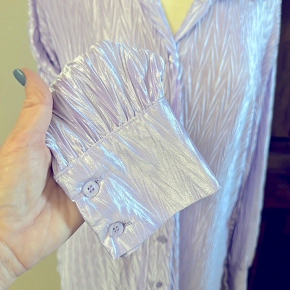 Boutique Lavender Textured Button Down-L - Picture 4 of 4